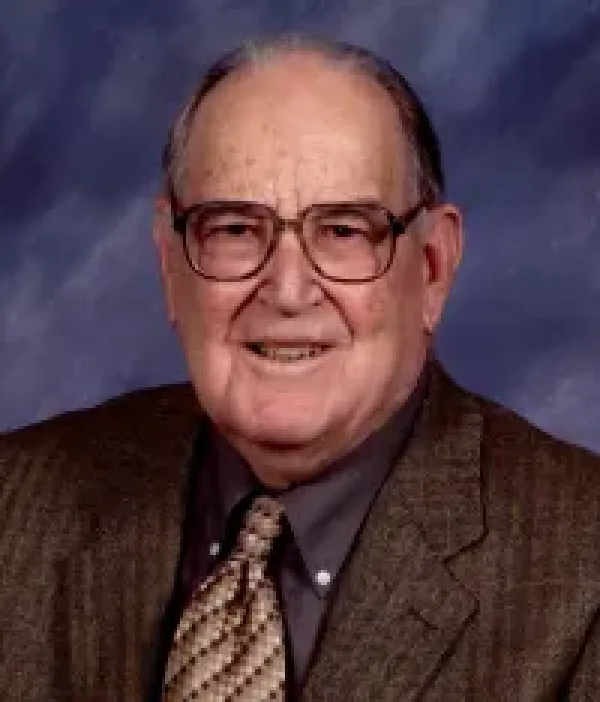 images/PHOTOS/lavon%20noel%20duff.webp#joomlaImage://local-images/PHOTOS/lavon noel duff.webp?width=200&height=234