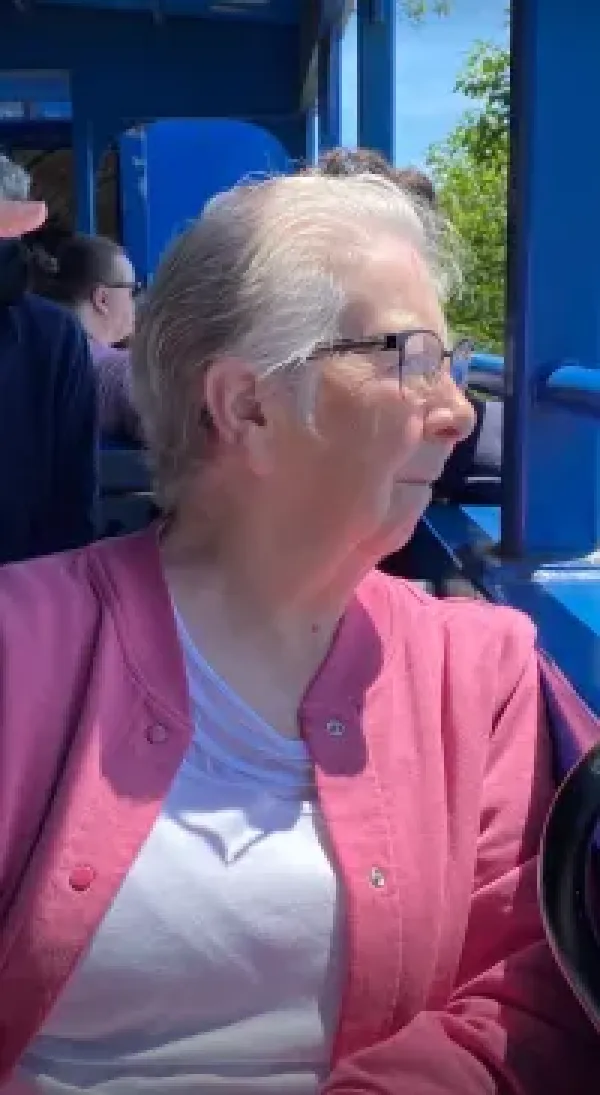 images/PHOTOS/juna%20robinson.webp#joomlaImage://local-images/PHOTOS/juna robinson.webp?width=200&height=365