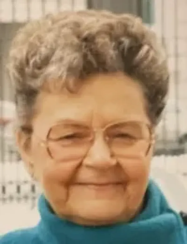 images/PHOTOS/claire%20monde%20sroker.webp#joomlaImage://local-images/PHOTOS/claire monde sroker.webp?width=200&height=260