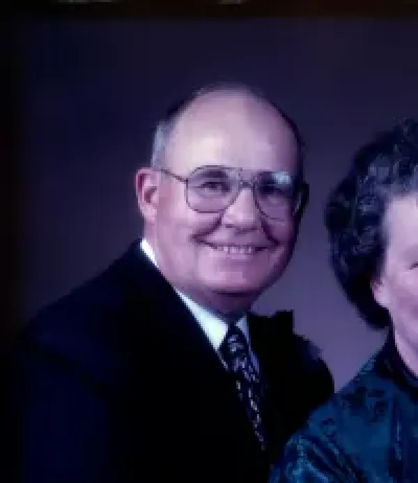 images/PHOTOS/joel%20durrant.webp#joomlaImage://local-images/PHOTOS/joel durrant.webp?width=200&height=231