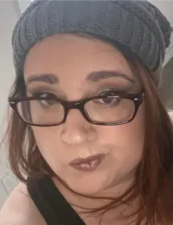 images/PHOTOS/lynsey%20long%20mullennax.webp#joomlaImage://local-images/PHOTOS/lynsey long mullennax.webp?width=200&height=260