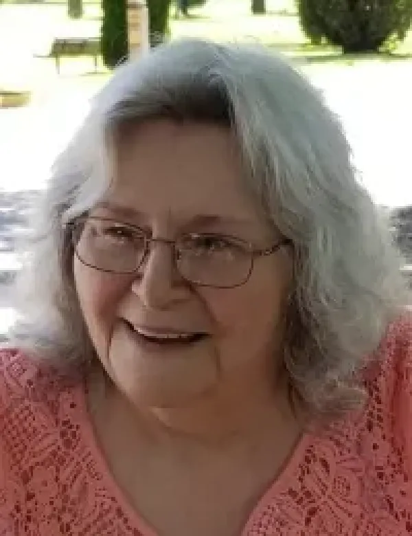 images/PHOTOS/alice%20eloise%20puls.webp#joomlaImage://local-images/PHOTOS/alice eloise puls.webp?width=200&height=260