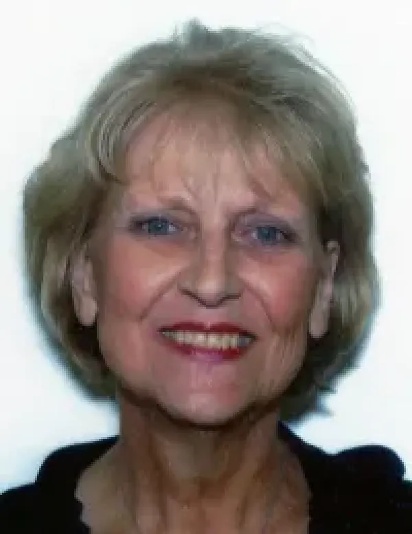 images/PHOTOS/doris%20carol%20mcarthur.webp#joomlaImage://local-images/PHOTOS/doris carol mcarthur.webp?width=200&height=259