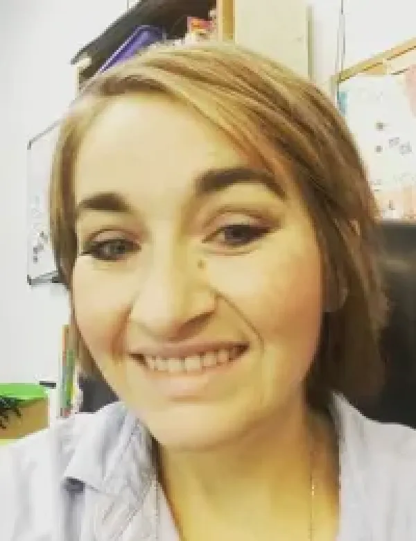 images/PHOTOS/joanna%20lang%20gull.webp#joomlaImage://local-images/PHOTOS/joanna lang gull.webp?width=200&height=260