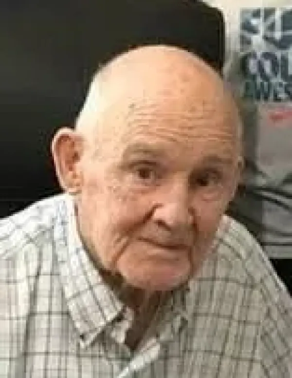 images/PHOTOS/lamar%20allison%20phillips%20jr.webp#joomlaImage://local-images/PHOTOS/lamar allison phillips jr.webp?width=157&height=203