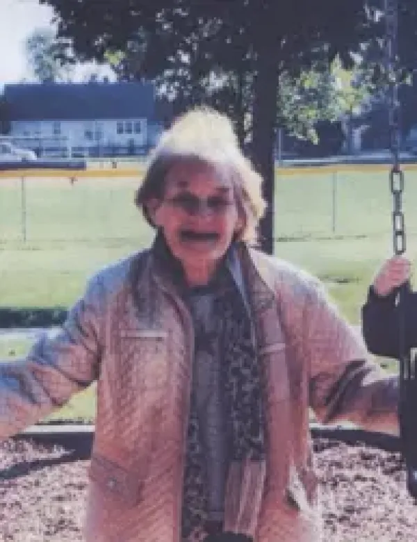 images/PHOTOS/lady%20elizabeth%20dollie%20roberts.webp#joomlaImage://local-images/PHOTOS/lady elizabeth dollie roberts.webp?width=193&height=251