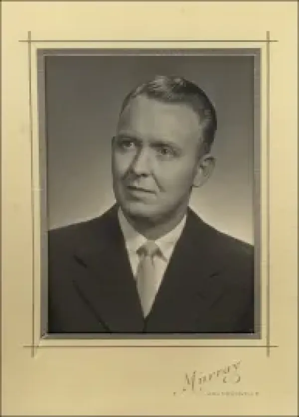 images/PHOTOS/f%20dale%20brown.webp#joomlaImage://local-images/PHOTOS/f dale brown.webp?width=193&height=269