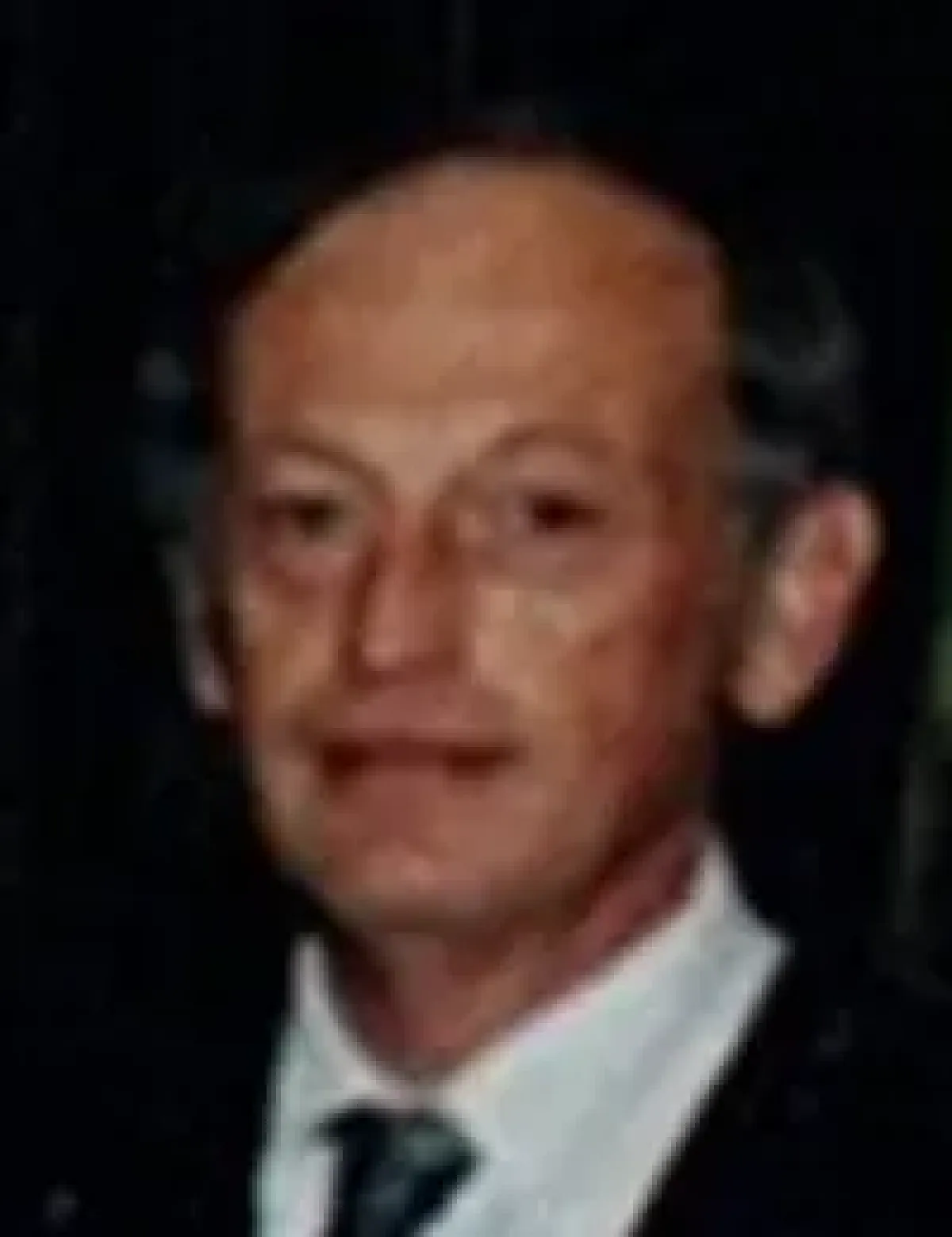 images/PHOTOS/russel%20rowell.webp#joomlaImage://local-images/PHOTOS/russel rowell.webp?width=200&height=260
