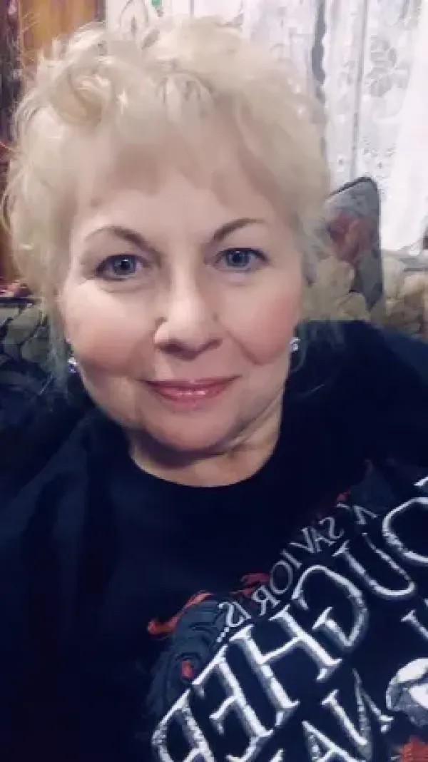 images/PHOTOS/sandra%20brown.webp#joomlaImage://local-images/PHOTOS/sandra brown.webp?width=254&height=452