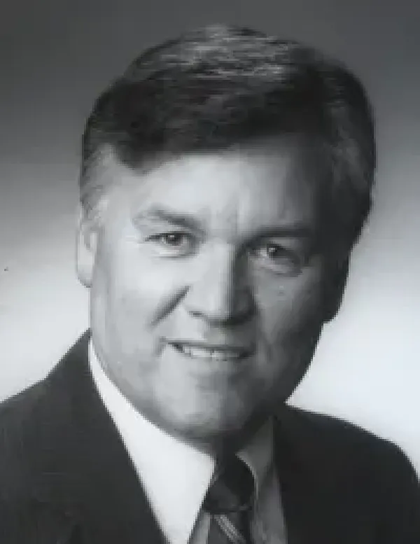 images/PHOTOS/warren%20ray%20varner.webp#joomlaImage://local-images/PHOTOS/warren ray varner.webp?width=200&height=259