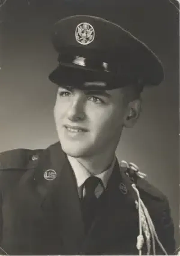 images/PHOTOS/george%20maier.webp#joomlaImage://local-images/PHOTOS/george maier.webp?width=200&height=284