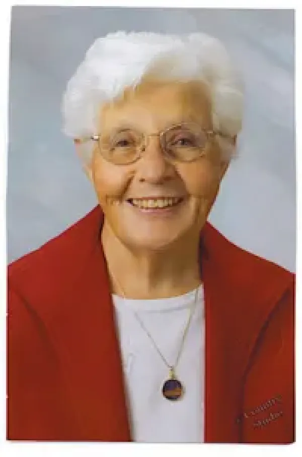 images/PHOTOS/vera%20marie%20six%20guches.webp#joomlaImage://local-images/PHOTOS/vera marie six guches.webp?width=200&height=302