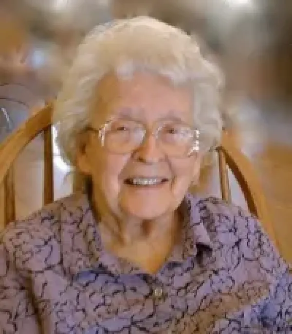 images/PHOTOS/dove%20chandler%20fife.webp#joomlaImage://local-images/PHOTOS/dove chandler fife.webp?width=200&height=229