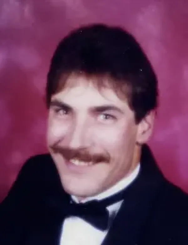 images/PHOTOS/sidney%20jensen%20holst.webp#joomlaImage://local-images/PHOTOS/sidney jensen holst.webp?width=200&height=260