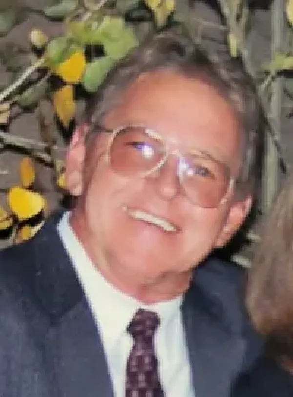 images/PHOTOS/darwin%20hillman.webp#joomlaImage://local-images/PHOTOS/darwin hillman.webp?width=200&height=271