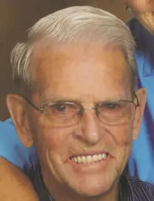 images/PHOTOS/lynn%20ogden%20thueson.webp#joomlaImage://local-images/PHOTOS/lynn ogden thueson.webp?width=200&height=260