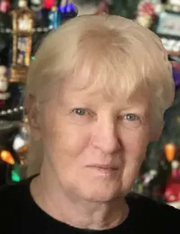 images/PHOTOS/bobette%20reading%20rose.webp#joomlaImage://local-images/PHOTOS/bobette reading rose.webp?width=200&height=260